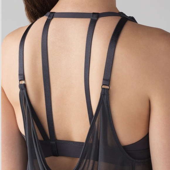 Lululemon Revitalize Tank
Blue Tied - Picture 4 of 12